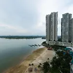 Bay Laurel Sunset Full Seaview Beach Kids Zone