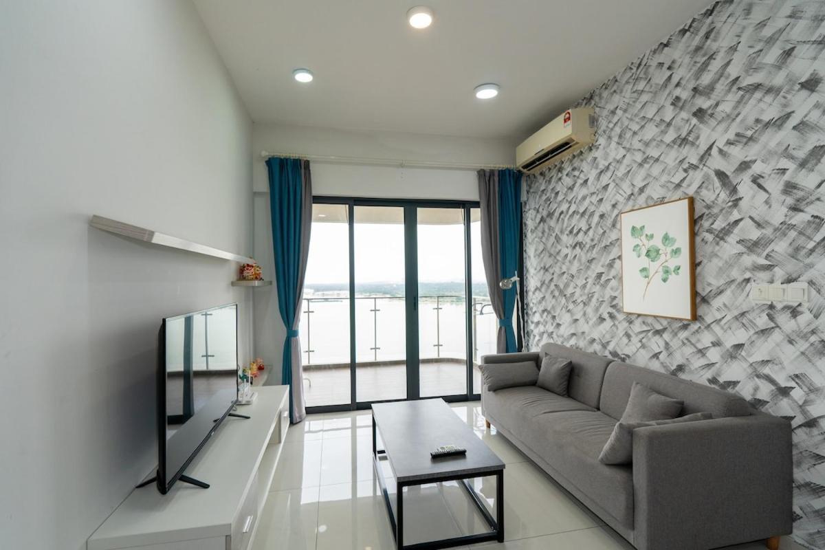 Bay Laurel Sunset Full Seaview Beach Kids Zone